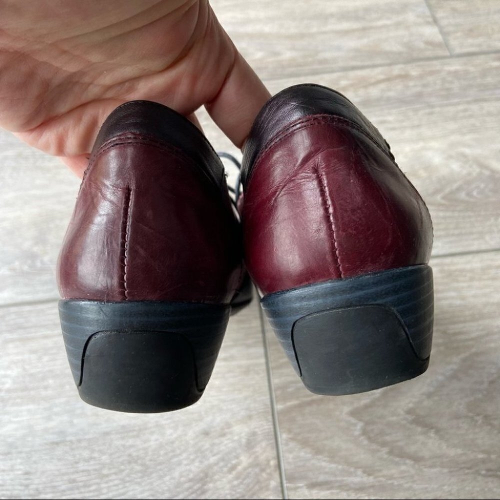 Dorking Made in Spain Smooth Leather Oxford Lace Up - Picture 6 of 14